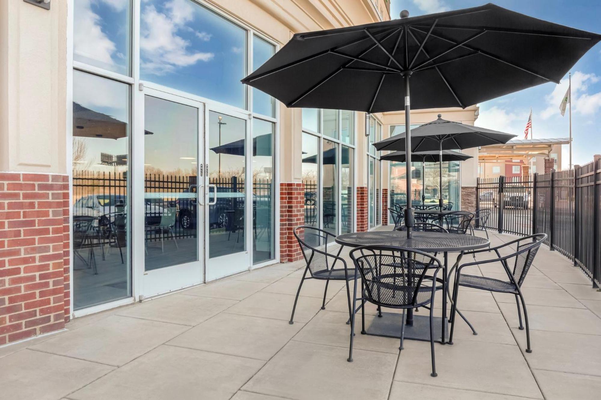 Holiday Inn Louisville Airport South By Ihg Extérieur photo