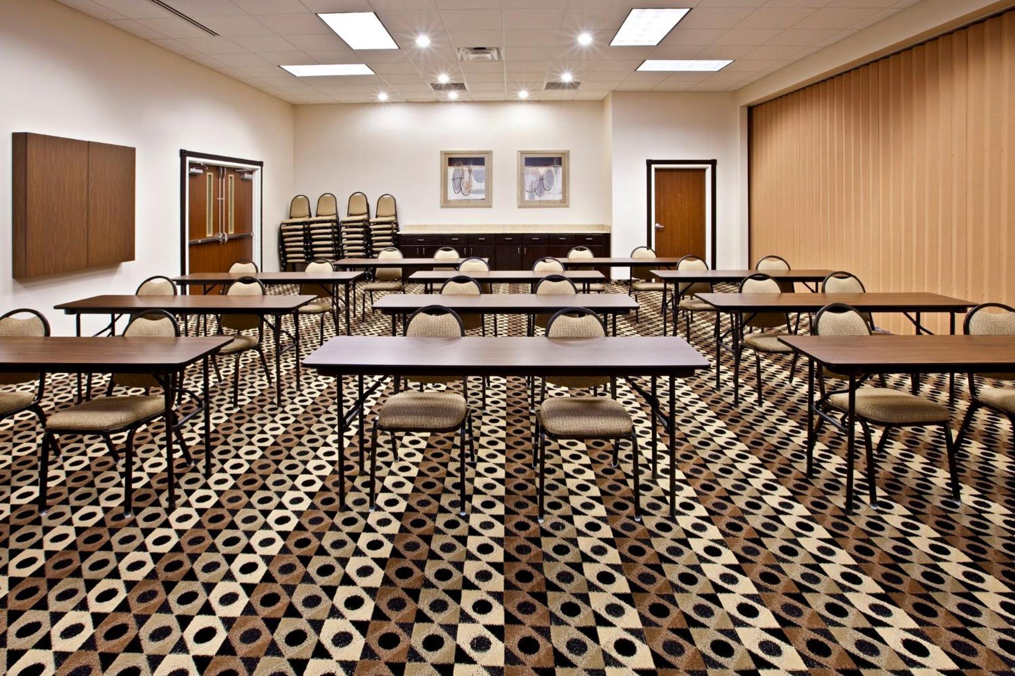 Holiday Inn Louisville Airport South By Ihg Extérieur photo